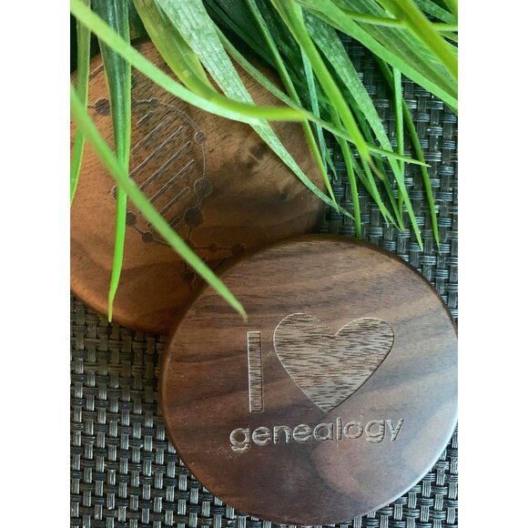 Wood Wireless Smartphone/Cellphone Charger Base - Picture 2 of 5